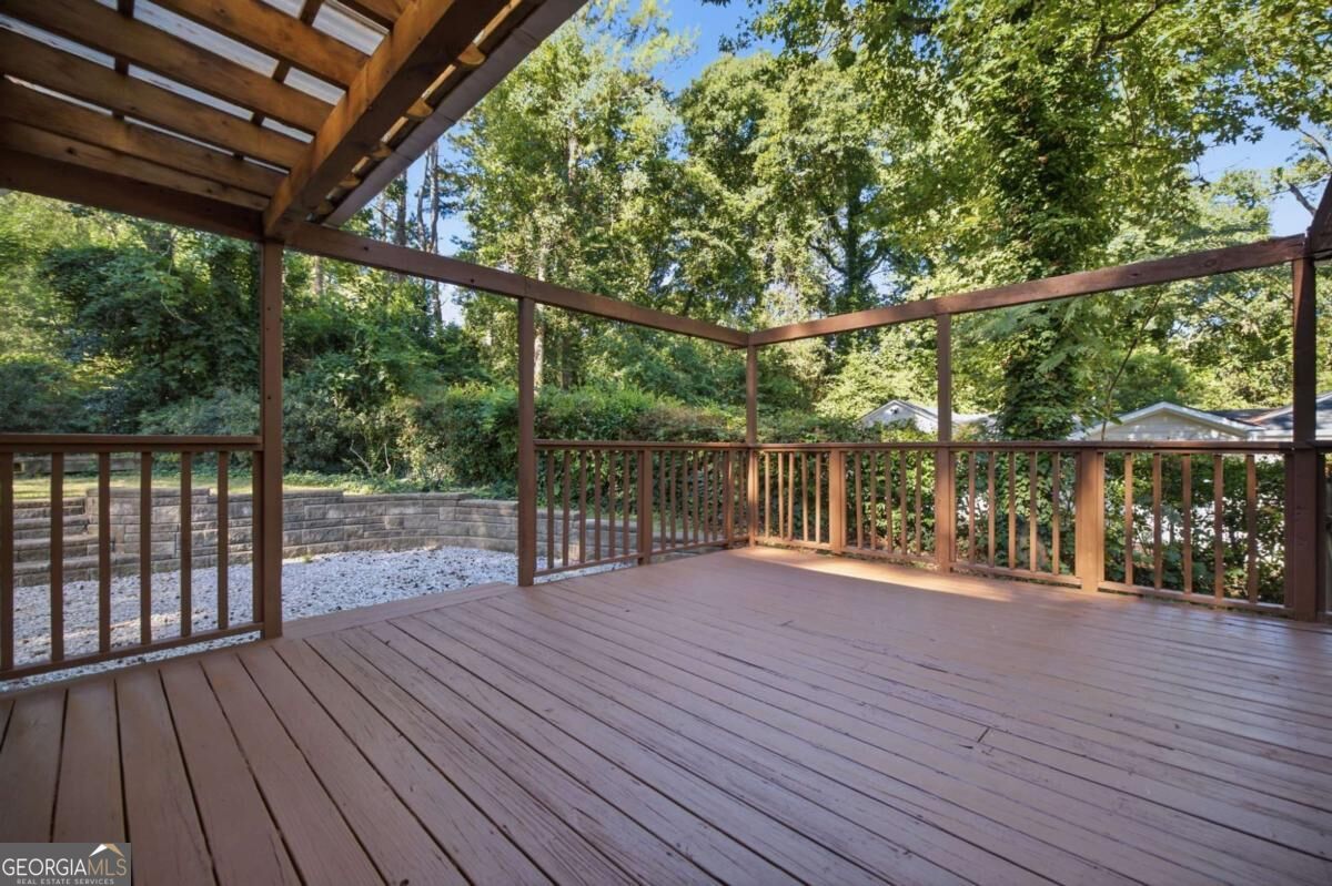 963 South Columbia Drive