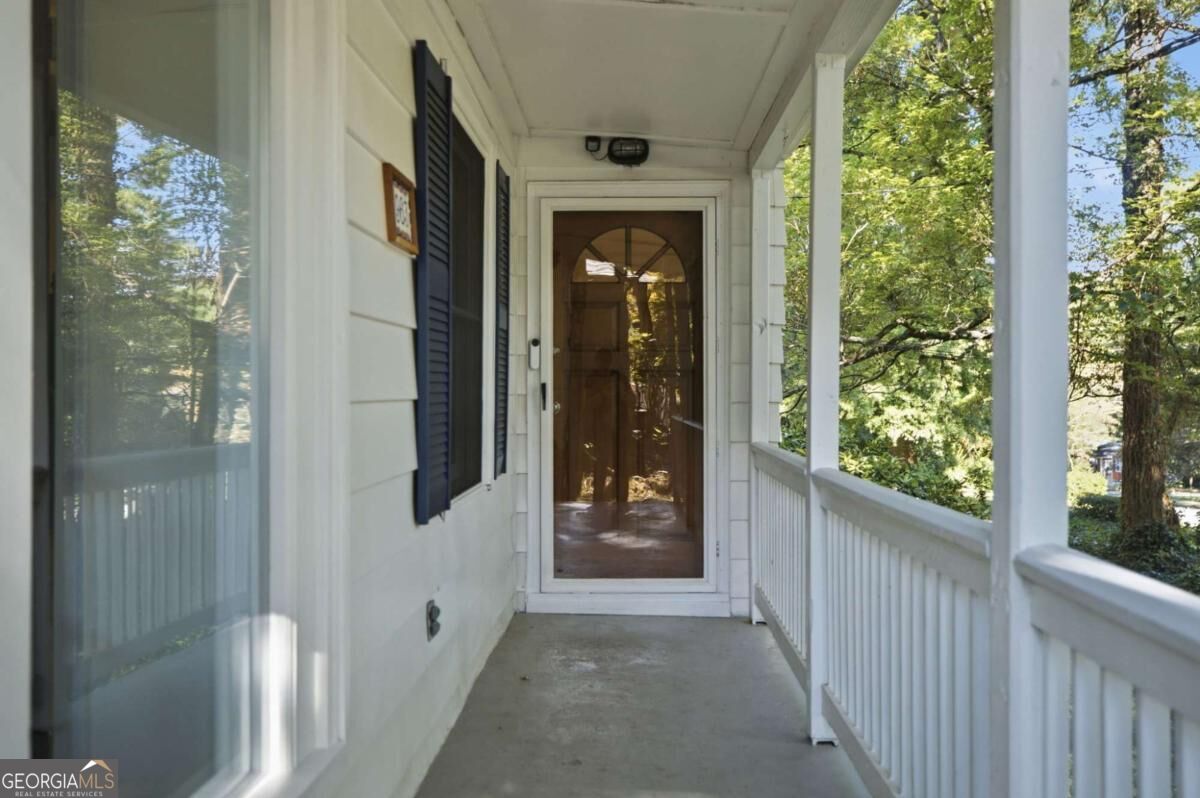 963 South Columbia Drive