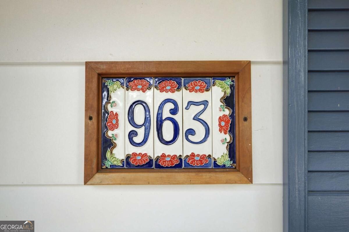 963 South Columbia Drive