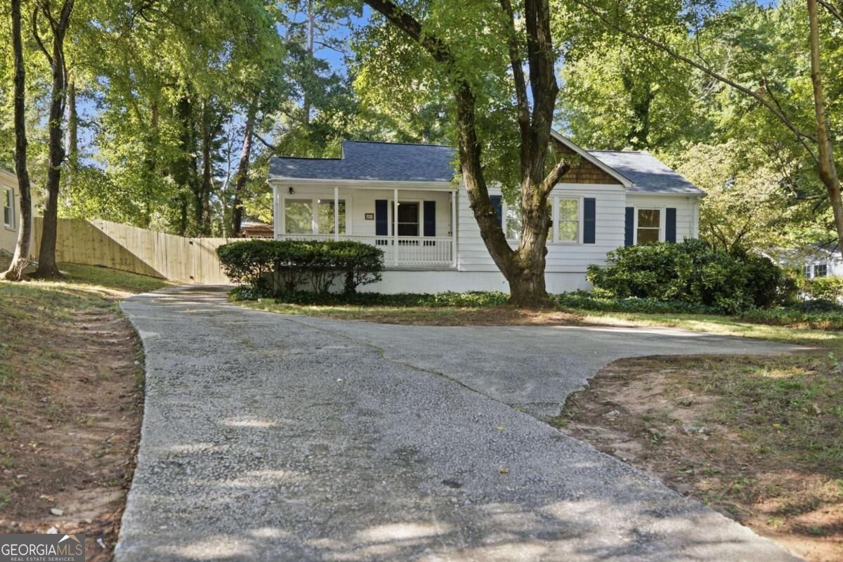963 South Columbia Drive