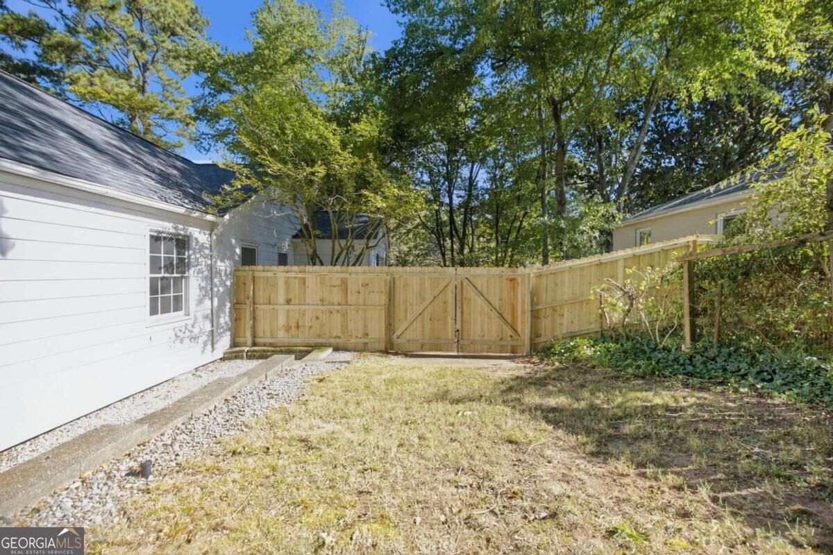 963 South Columbia Drive