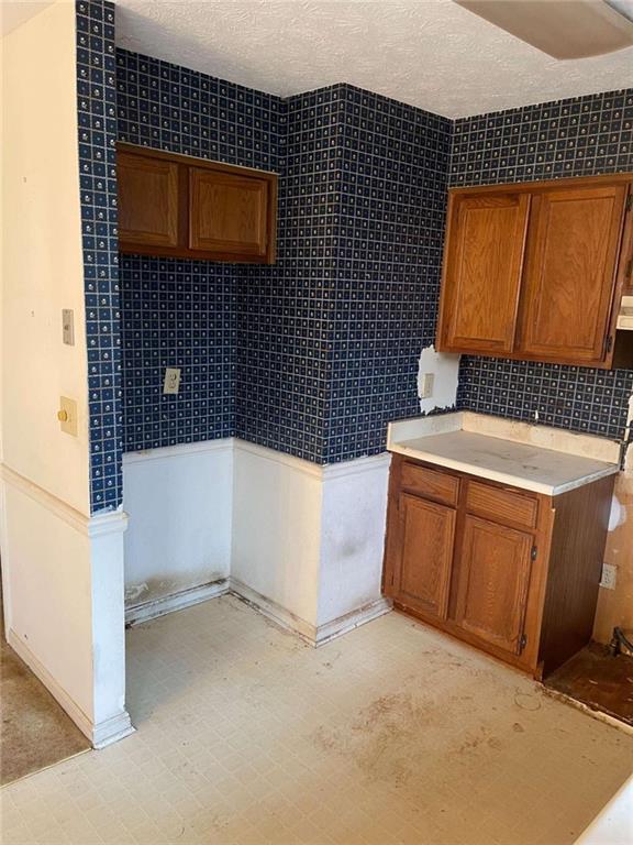 1098 Huntington Trace