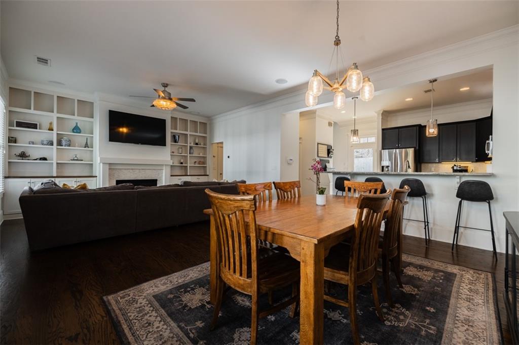 122 Lenore Place