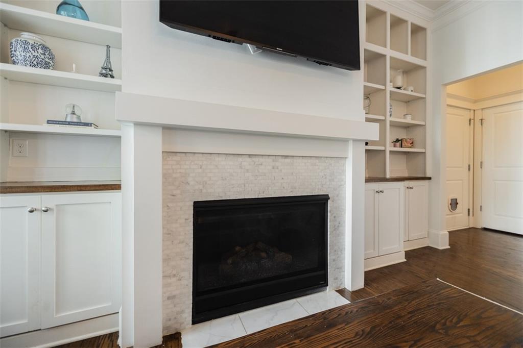 122 Lenore Place