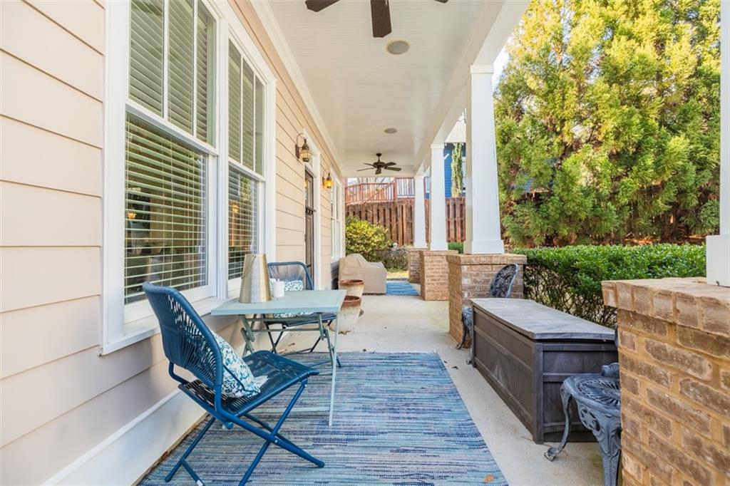 122 Lenore Place