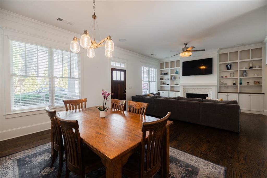 122 Lenore Place