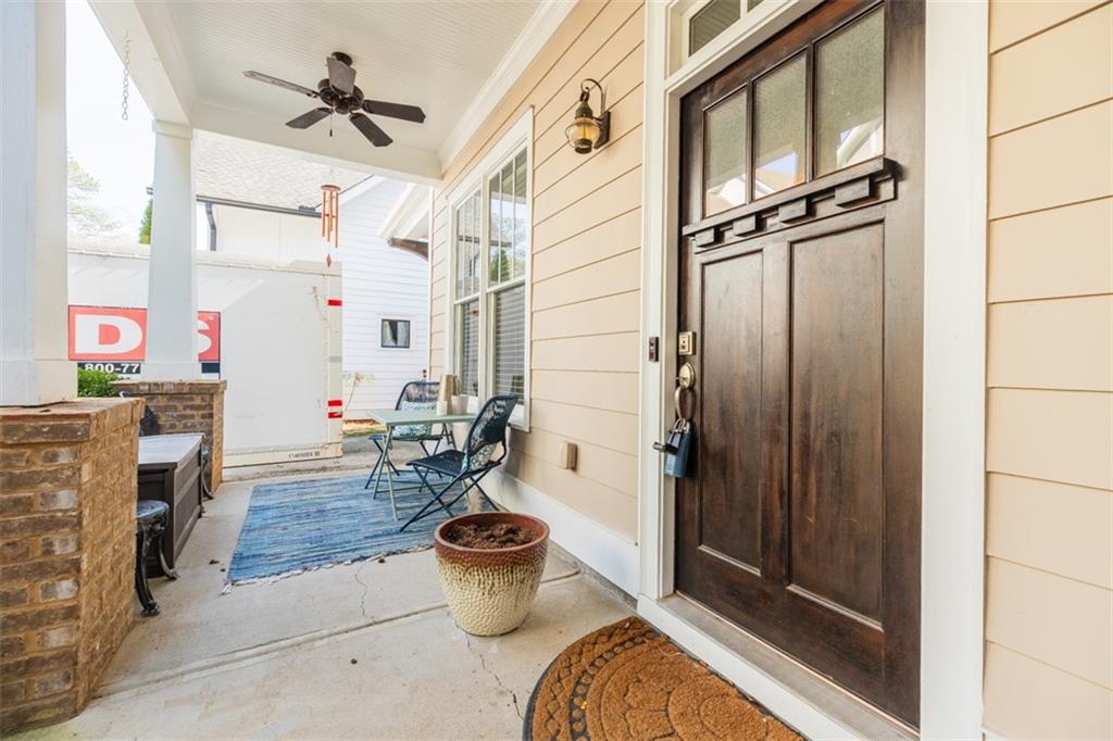 122 Lenore Place