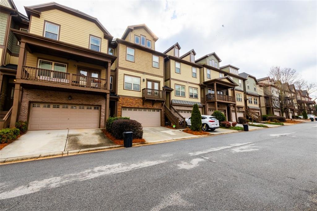 694 EMERIL Drive