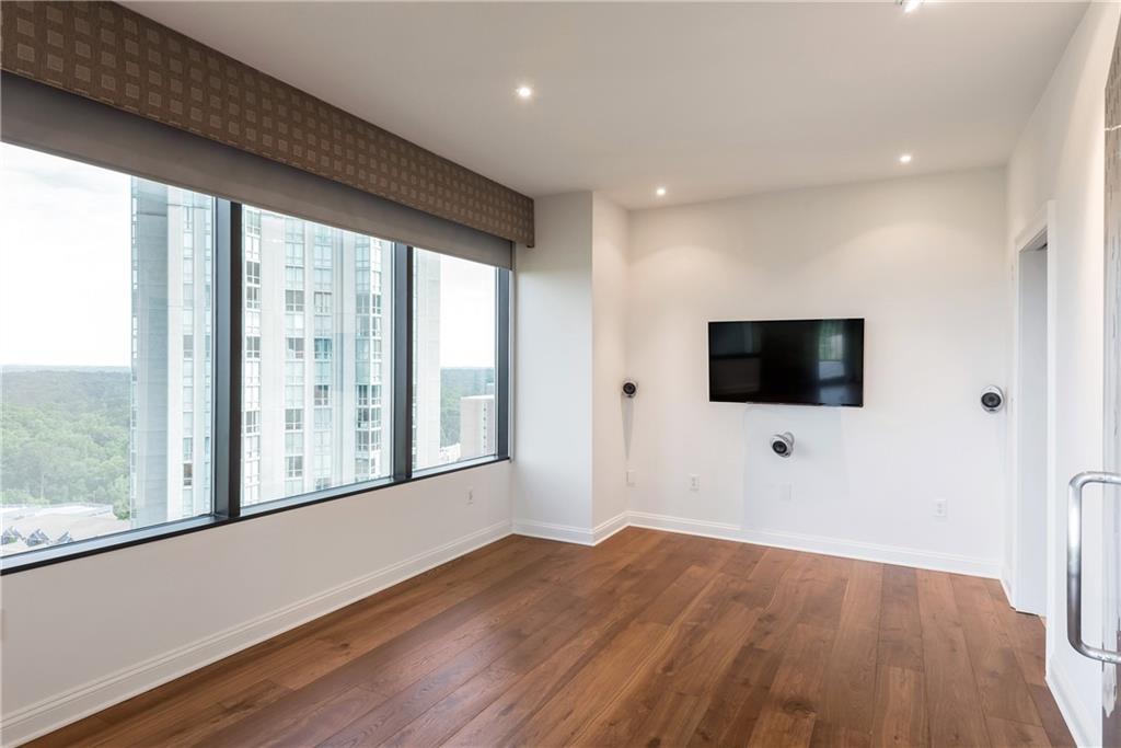 2828 Peachtree Road NE Unit 1903