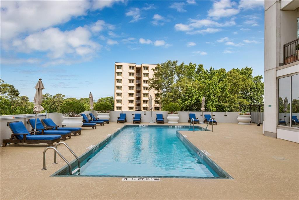 2828 Peachtree Road NE Unit 1903