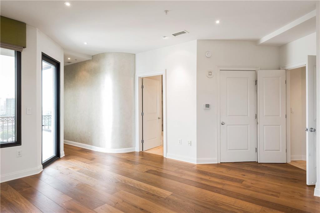 2828 Peachtree Road NE Unit 1903