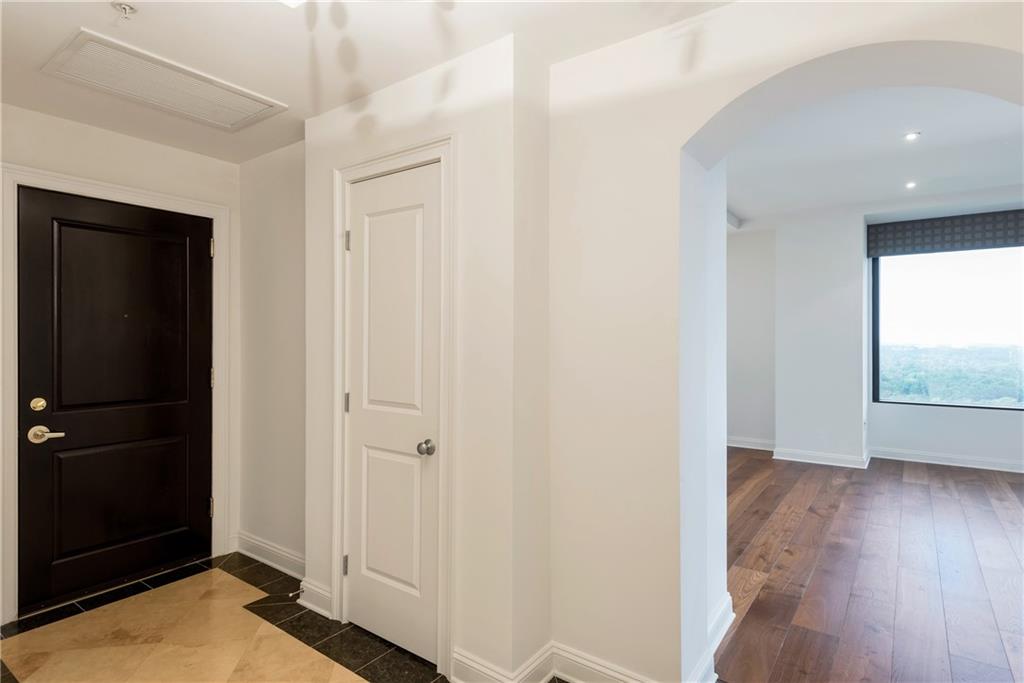 2828 Peachtree Road NE Unit 1903