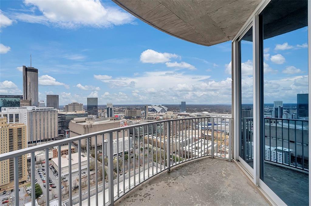 400 W Peachtree Street NW Unit 3611