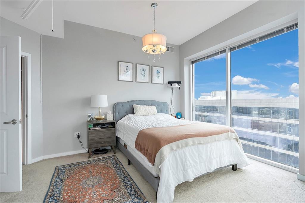 400 W Peachtree Street NW Unit 3611