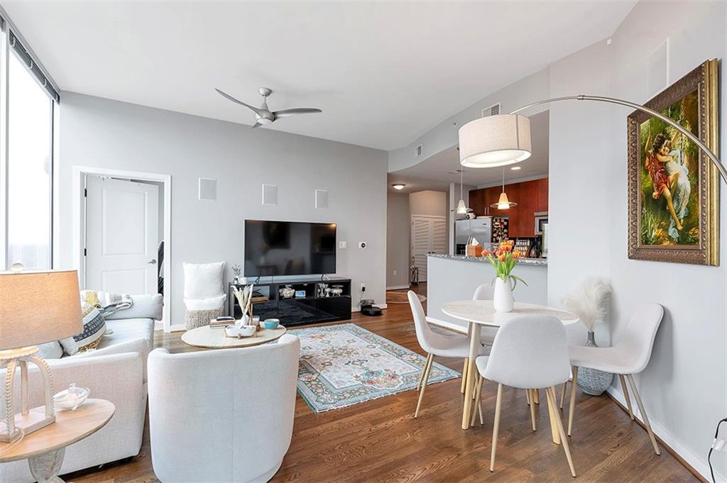400 W Peachtree Street NW Unit 3611