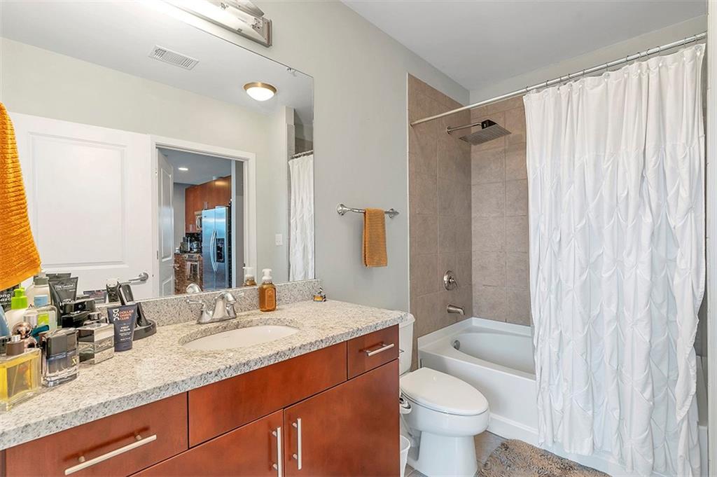 400 W Peachtree Street NW Unit 3611