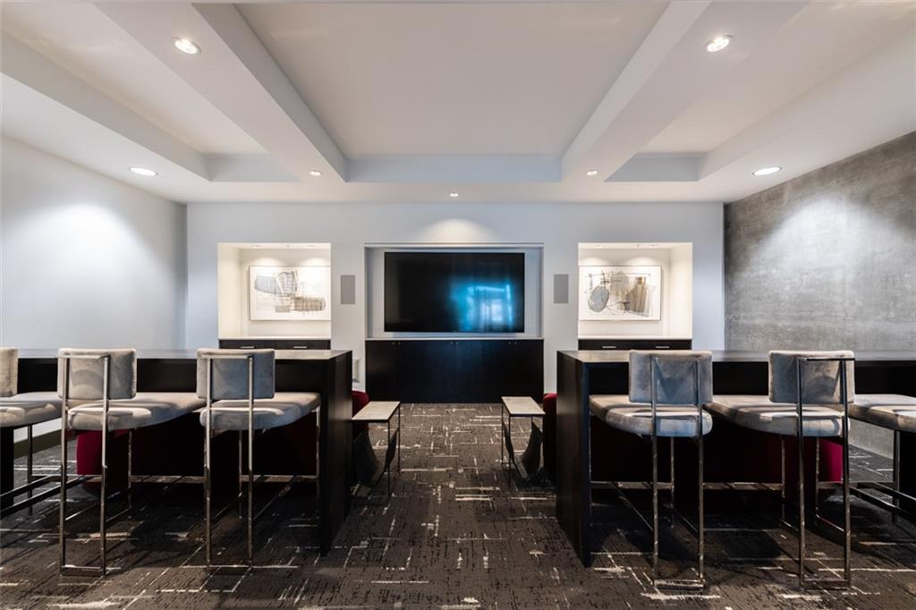400 W Peachtree Street NW Unit 3611
