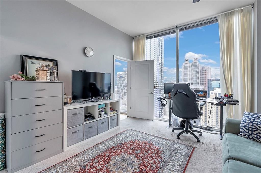 400 W Peachtree Street NW Unit 3611