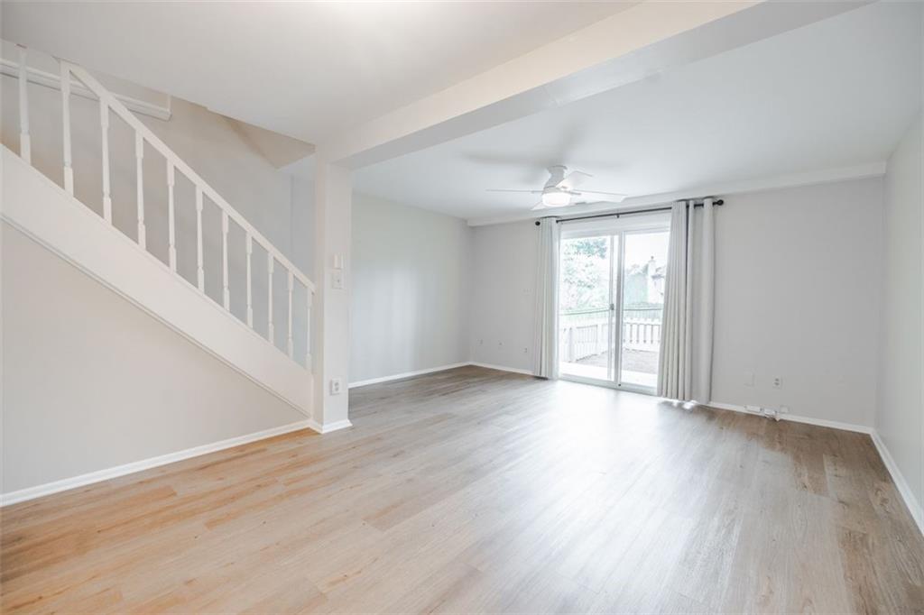 899 REGAL PATH Lane Unit 4