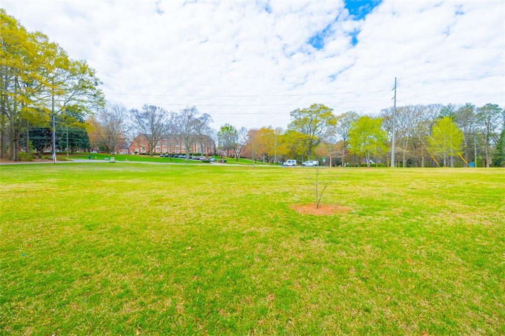 899 REGAL PATH Lane Unit 4