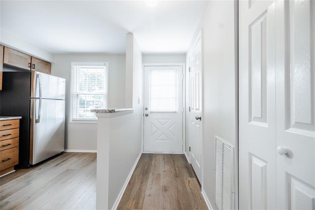 899 REGAL PATH Lane Unit 4