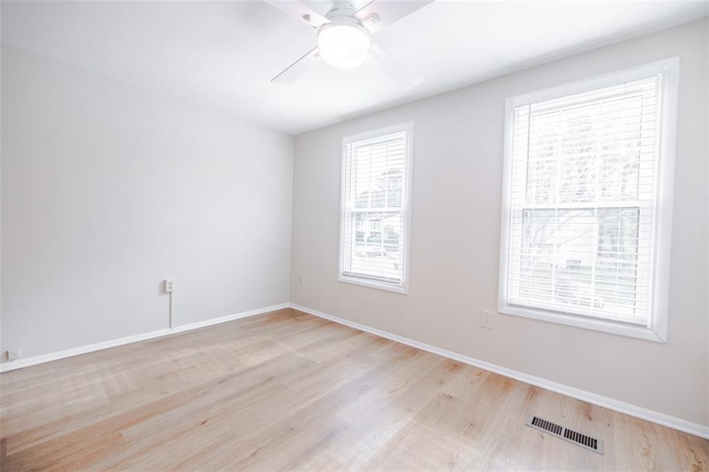 899 REGAL PATH Lane Unit 4