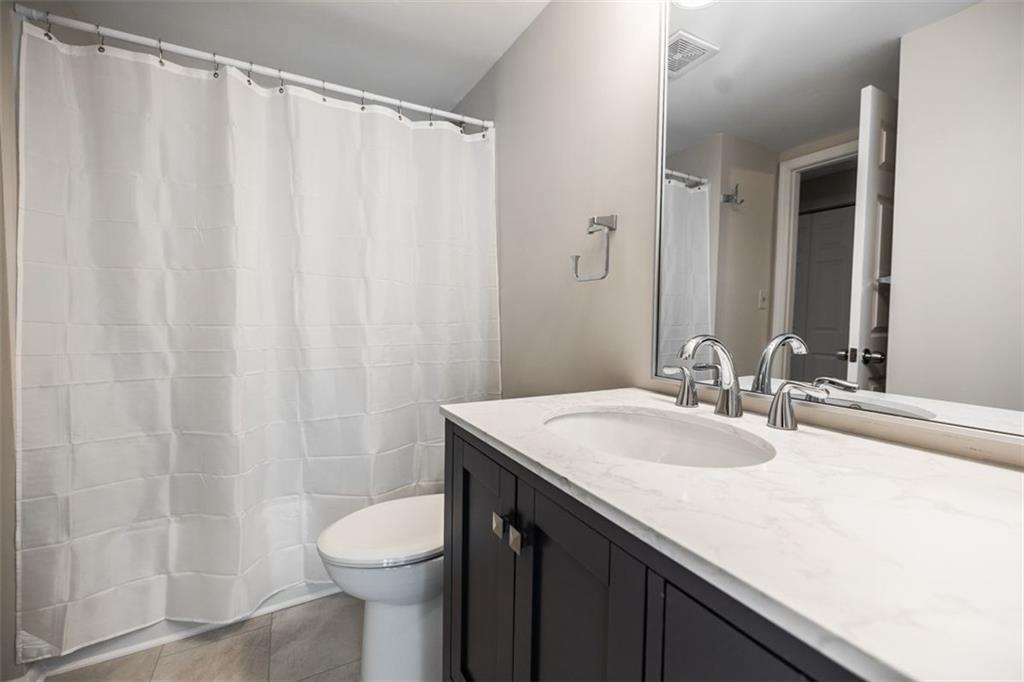 899 REGAL PATH Lane Unit 4