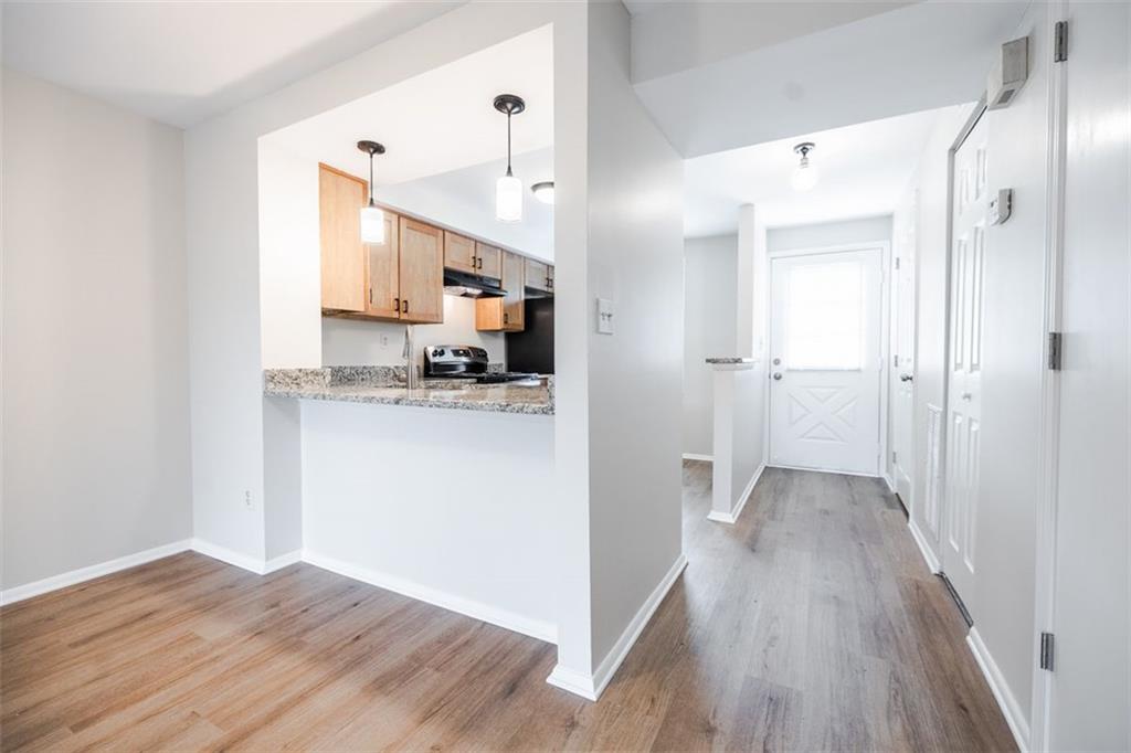 899 REGAL PATH Lane Unit 4