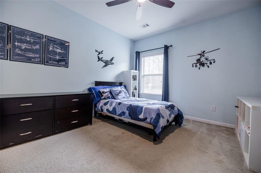 732 RAVENVIEW Court