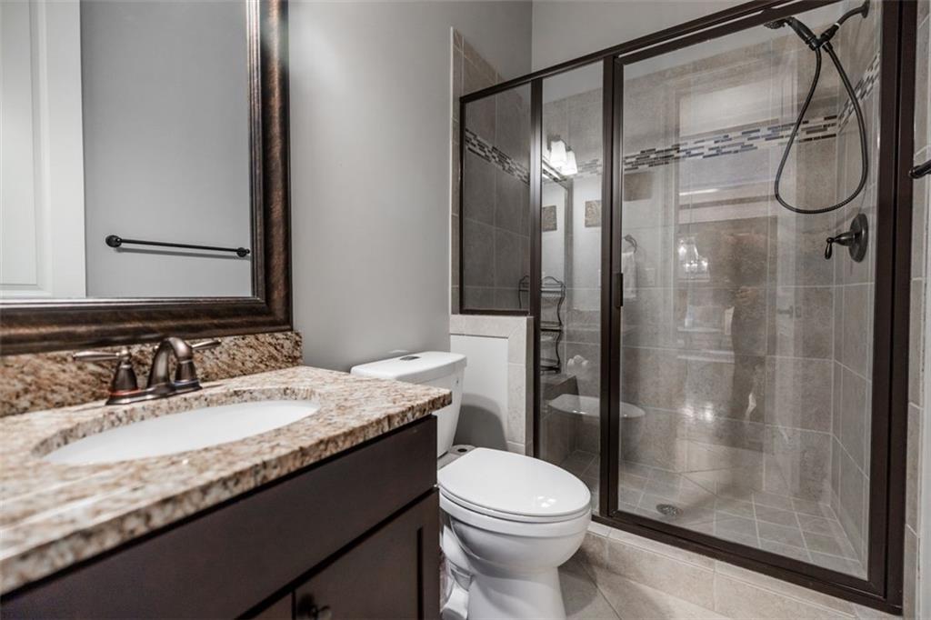 732 RAVENVIEW Court