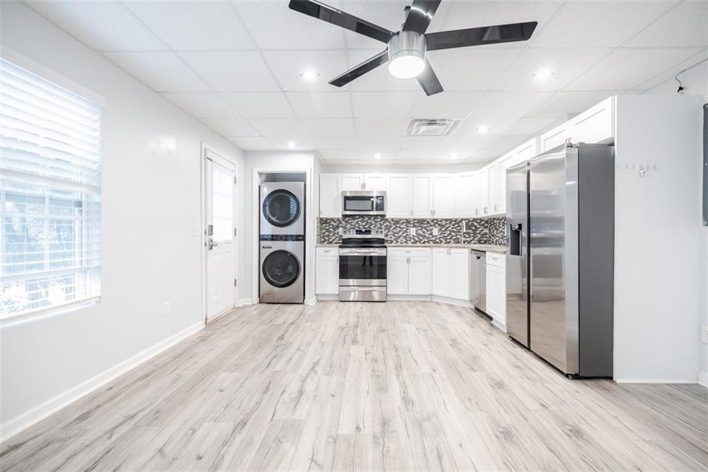 5921 Rosie Lane