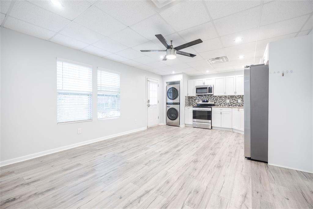 5921 Rosie Lane