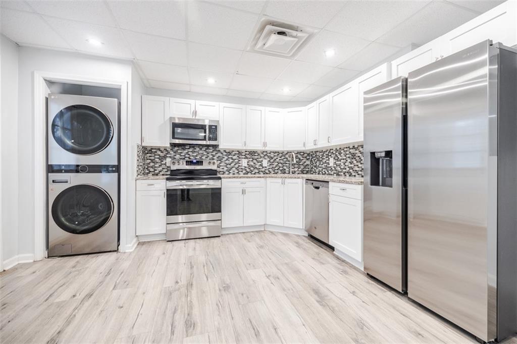 5921 Rosie Lane
