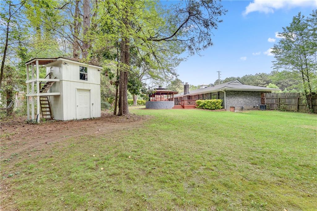 2467 Lenora Church Road
