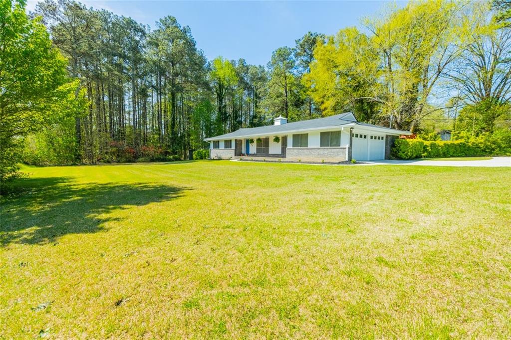 2467 Lenora Church Road