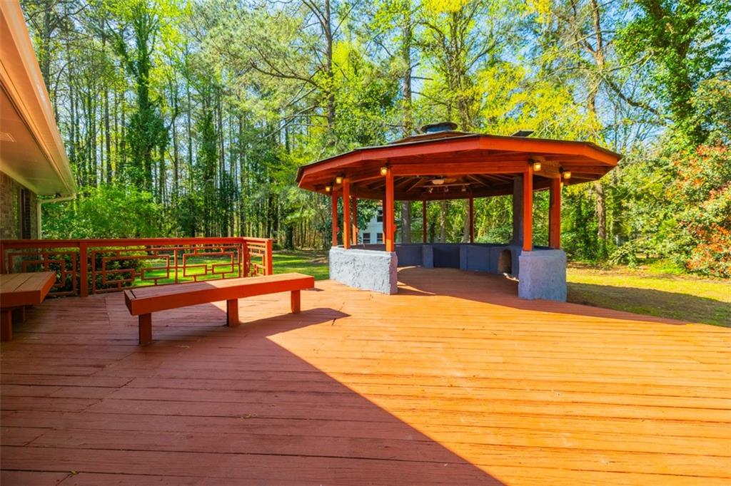 2467 Lenora Church Road