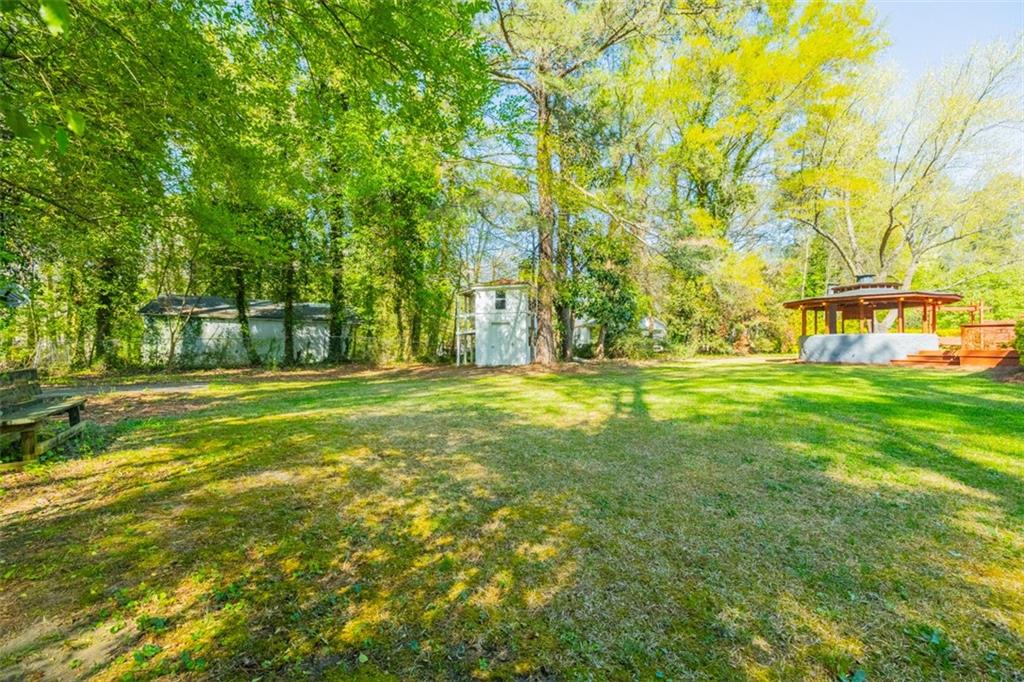 2467 Lenora Church Road