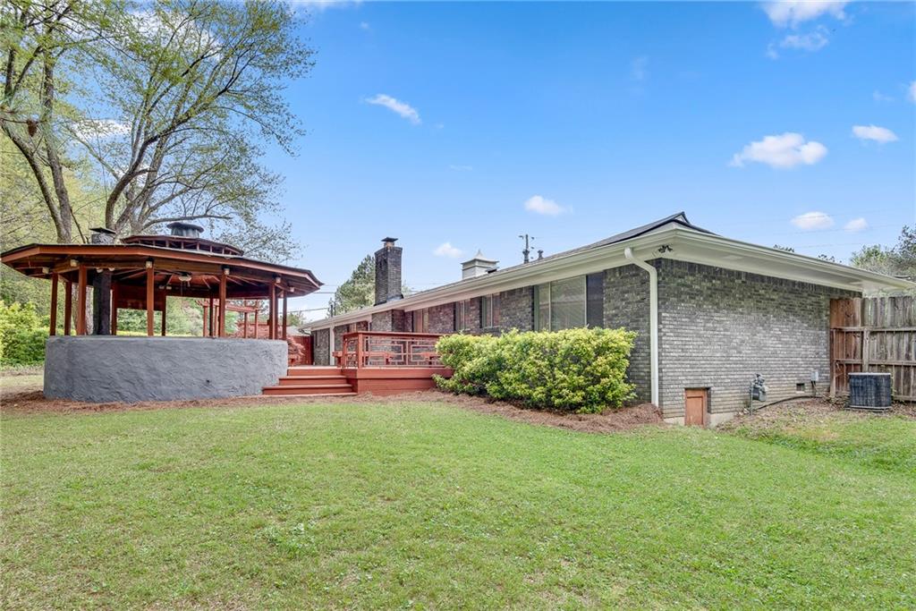 2467 Lenora Church Road