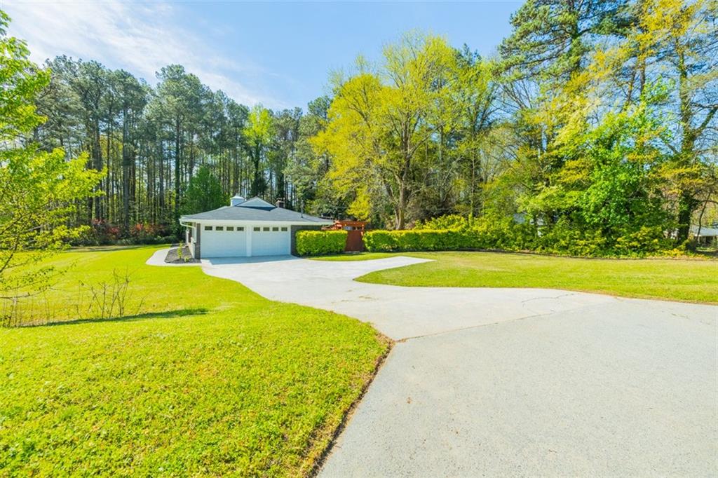2467 Lenora Church Road