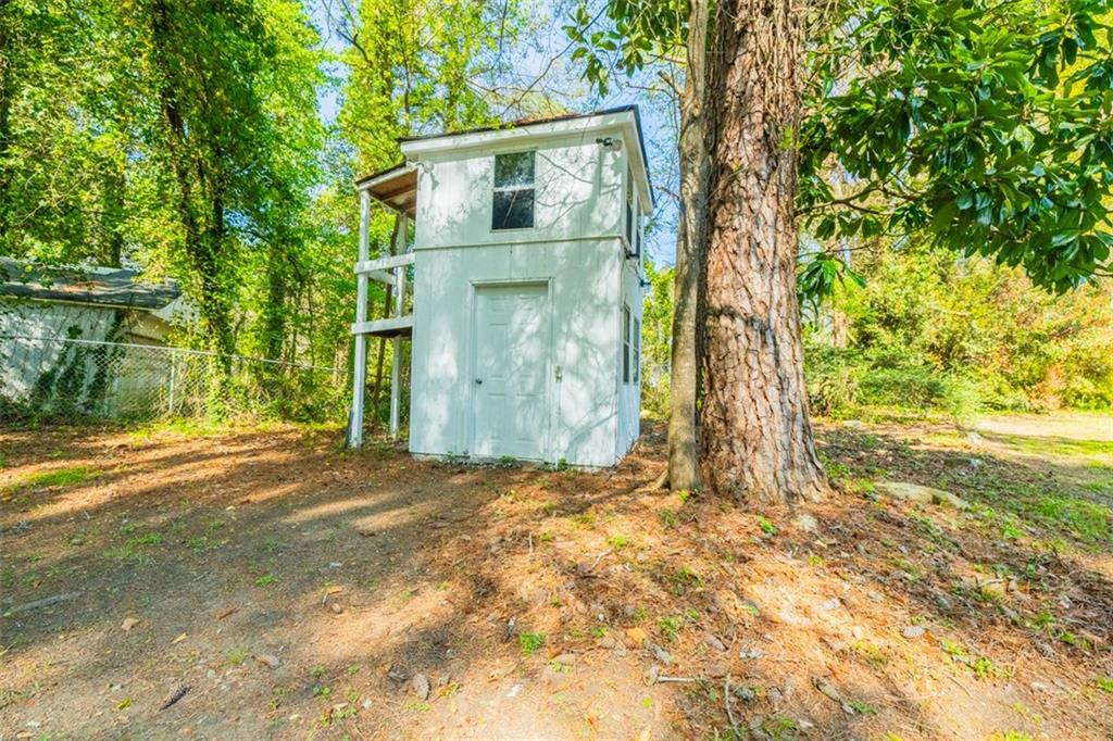 2467 Lenora Church Road