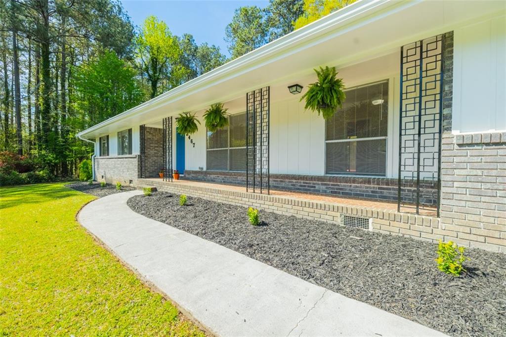 2467 Lenora Church Road