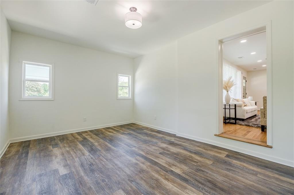 2784 Miriam Lane