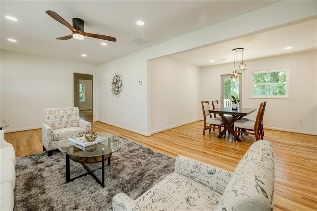 2784 Miriam Lane
