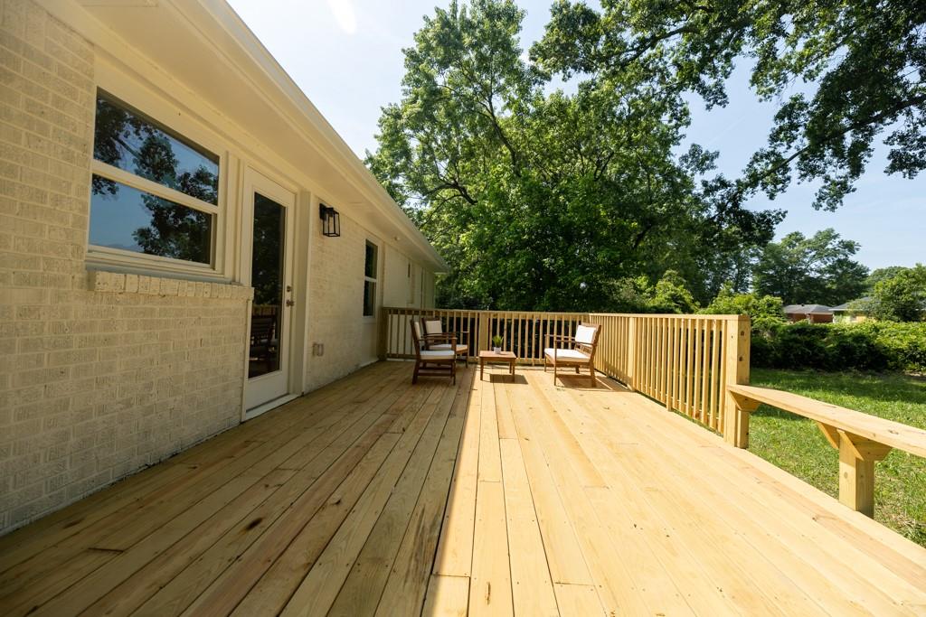 2784 Miriam Lane