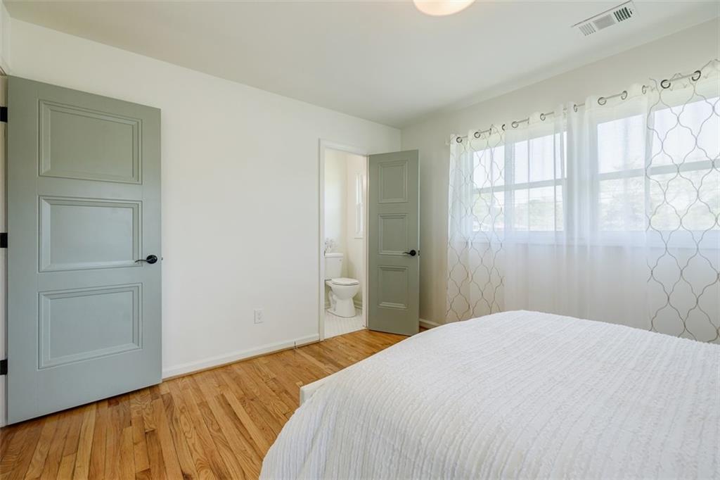 2784 Miriam Lane