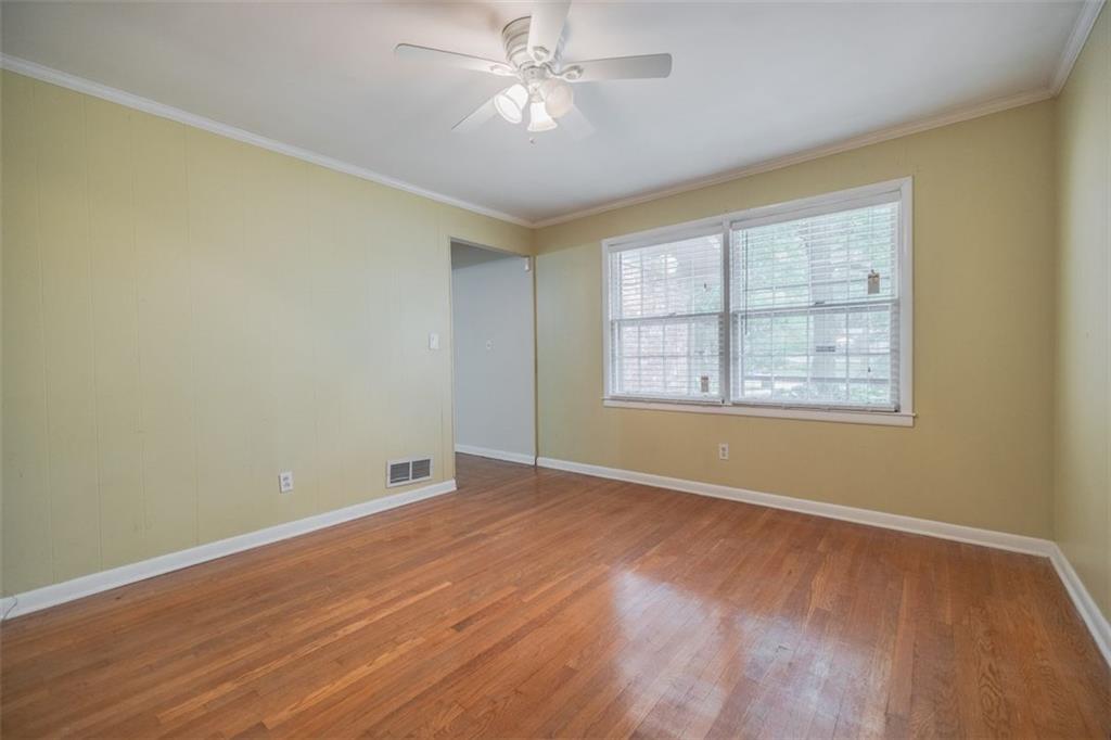 490 SAFARI Circle