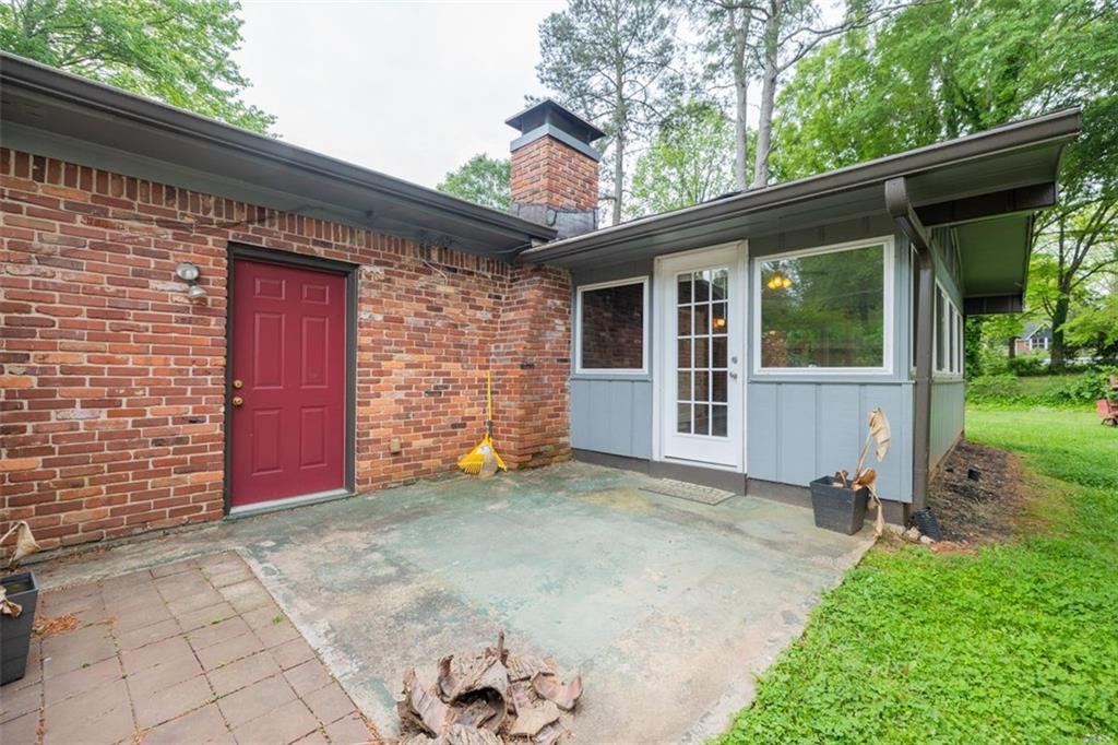 490 SAFARI Circle