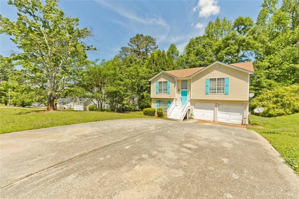 6215 Leverett Drive