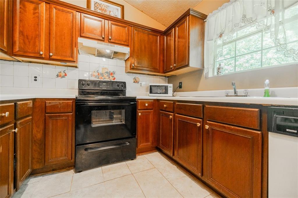 6215 Leverett Drive