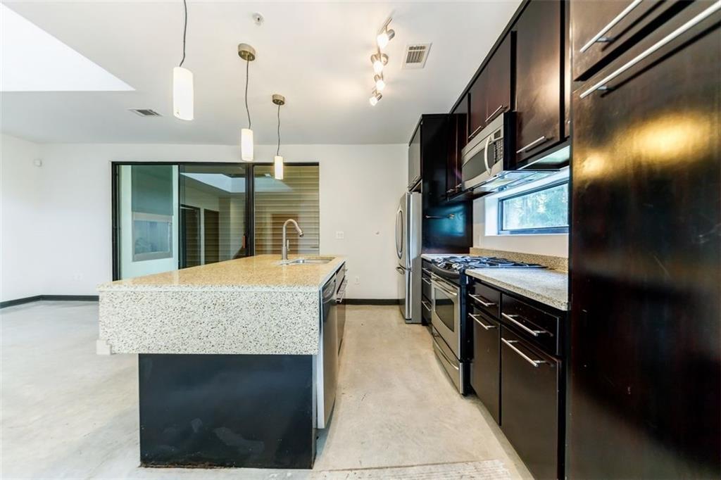 972 DEKALB Avenue NE Unit 205